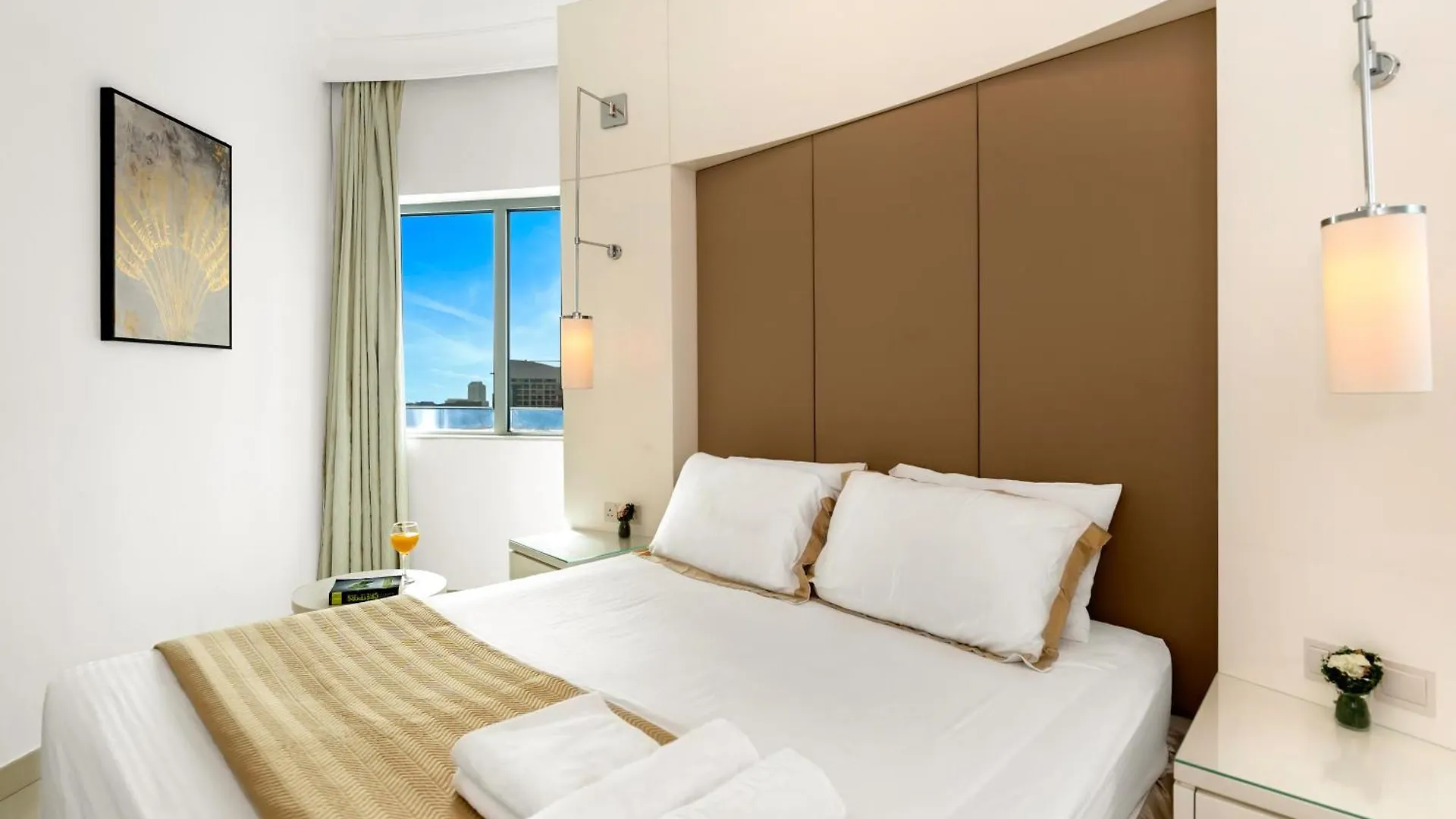 Апартаменты Luxury 1Br Burj Khalifa Area Дубай ОАЭ