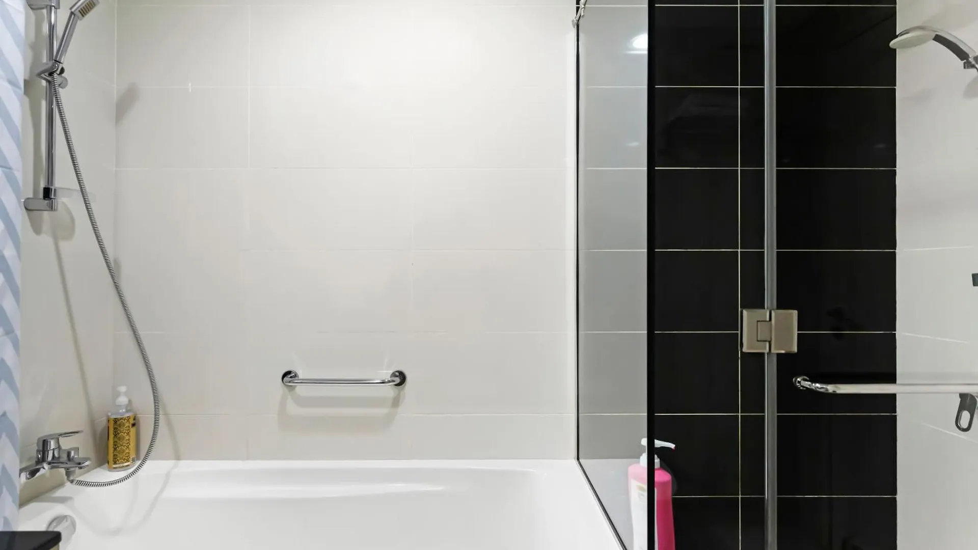 Апартаменты Luxury 1Br Burj Khalifa Area Дубай