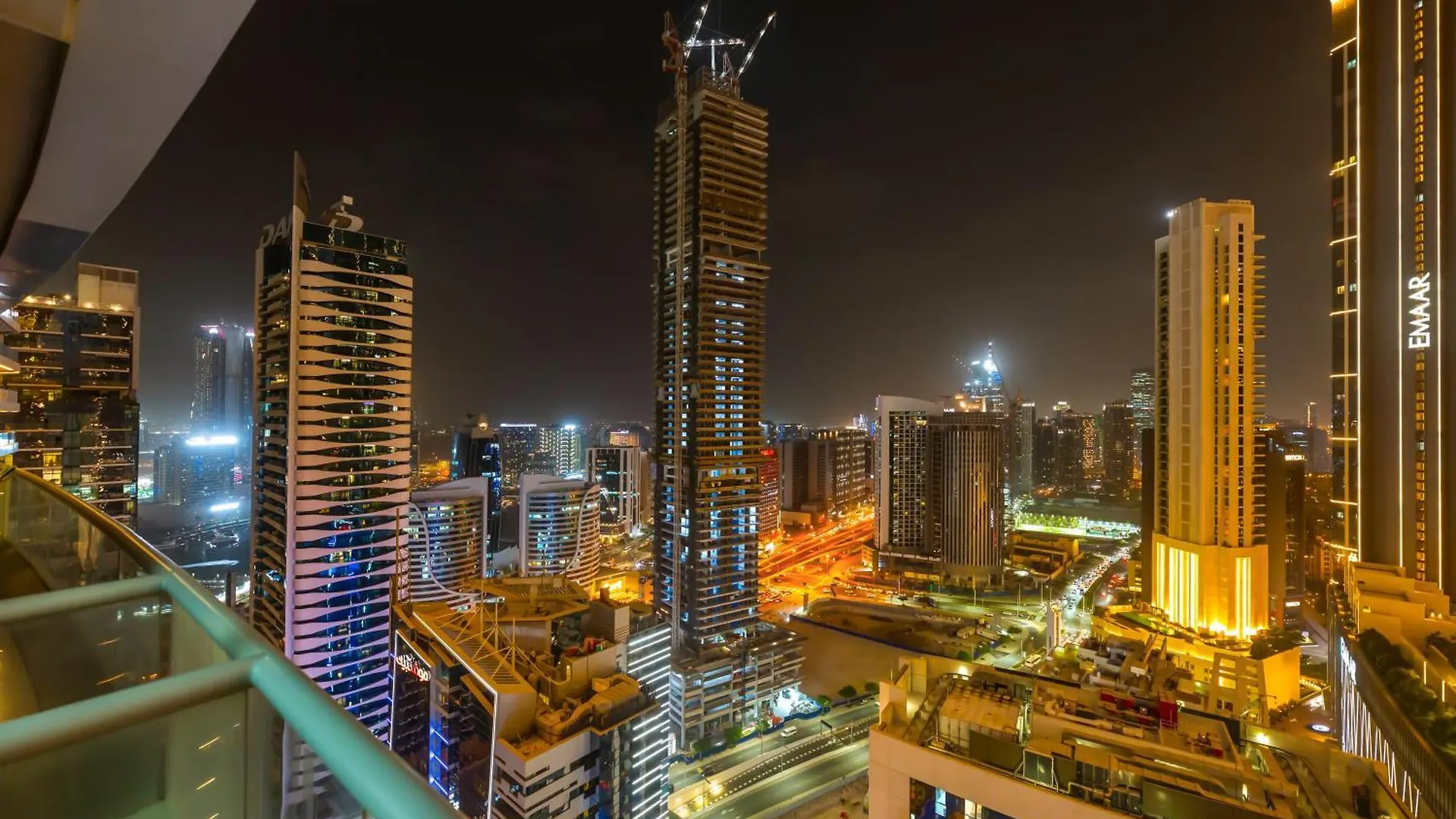 Luxury 1Br Burj Khalifa Area Apartment Dubai