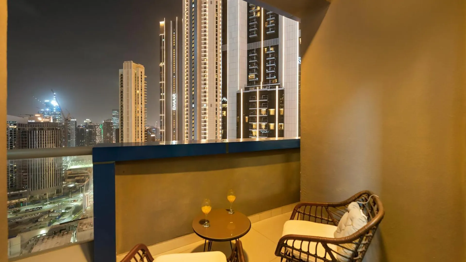 Luxury 1Br Burj Khalifa Area Apartment Dubai