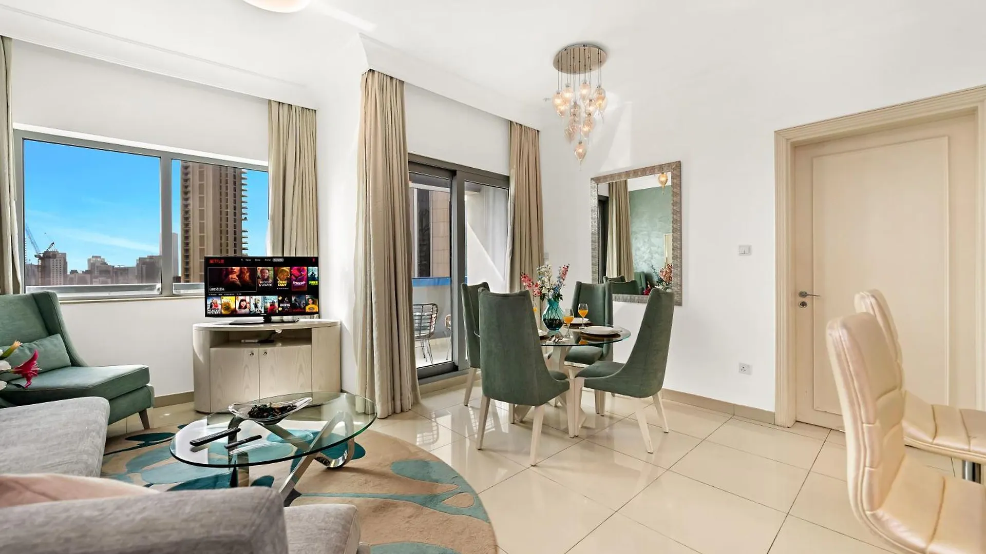 Luxury 1Br Burj Khalifa Area Apartment Dubai
